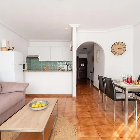 Sunny Terrace With Heated Pool View Apartment *