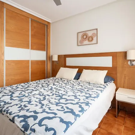 Apartmán Sunny Terrace With Heated Pool View