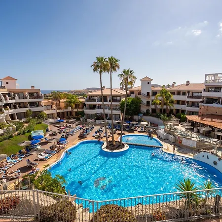 Apartmán Sunny Terrace With Heated Pool View